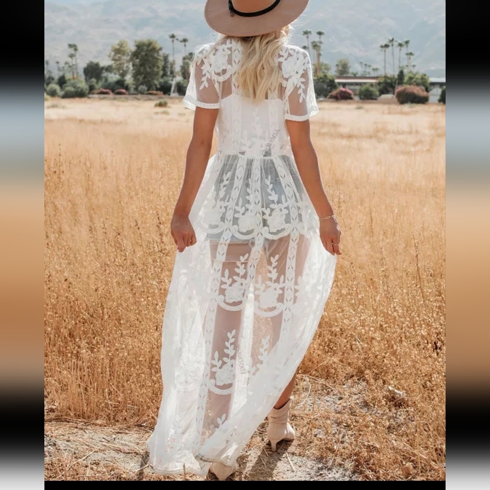 NWT  Lace Embroidery  Dress kimono